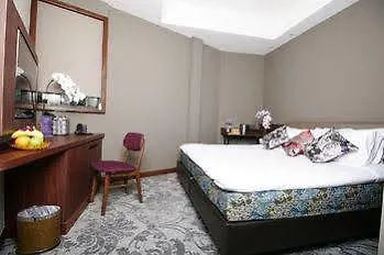 Отель Aqueen Heritage Joo Chiat Сингапур